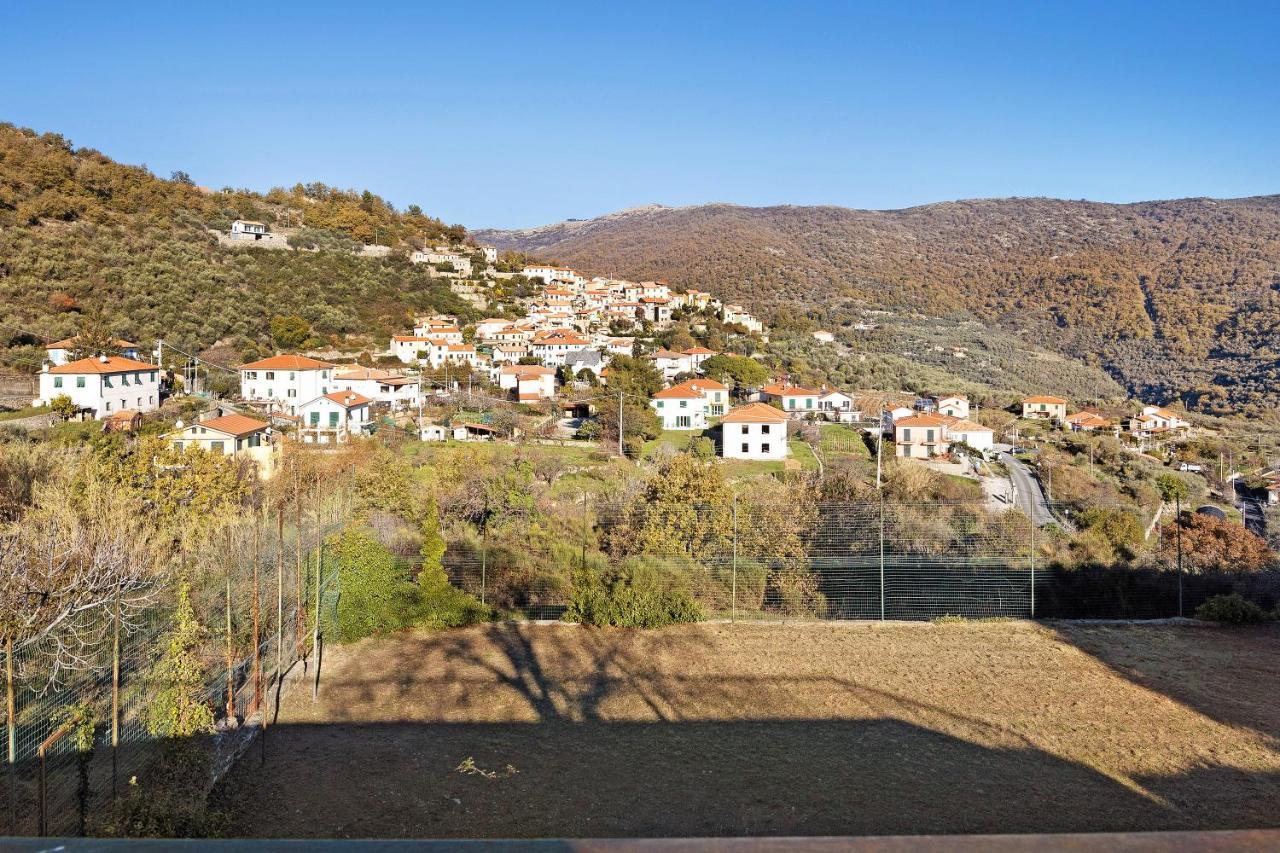 La Casa Nel Caruggio Apartman Diano Arentino Kültér fotó